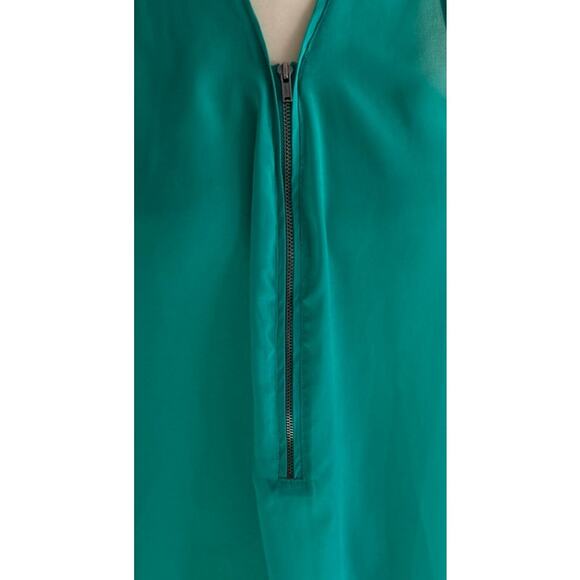 Banana Republic Factory Med Green Zip Front Sleeveless Polyester Shirt - Picture 2 of 7